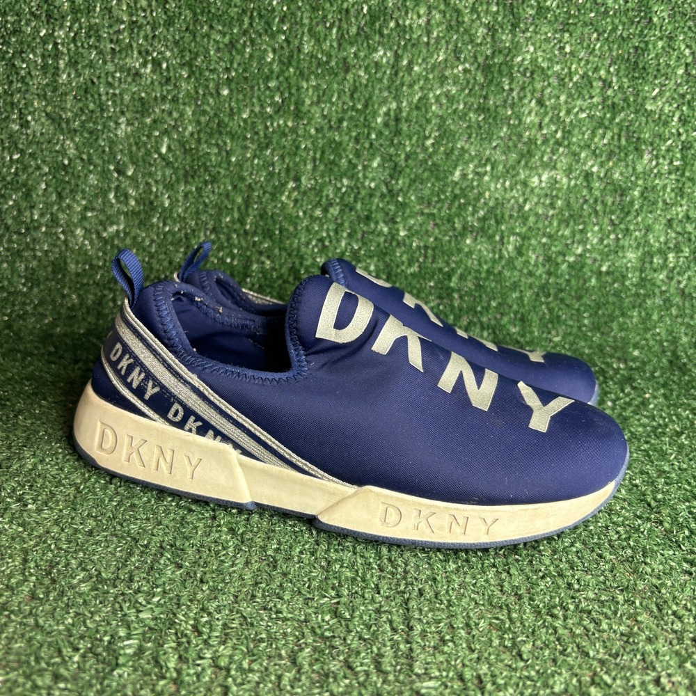 DKNY Maddie‎ DKN246 Slip On Logo Neoprene Athleisure Sneakers Blue Youth Size 3